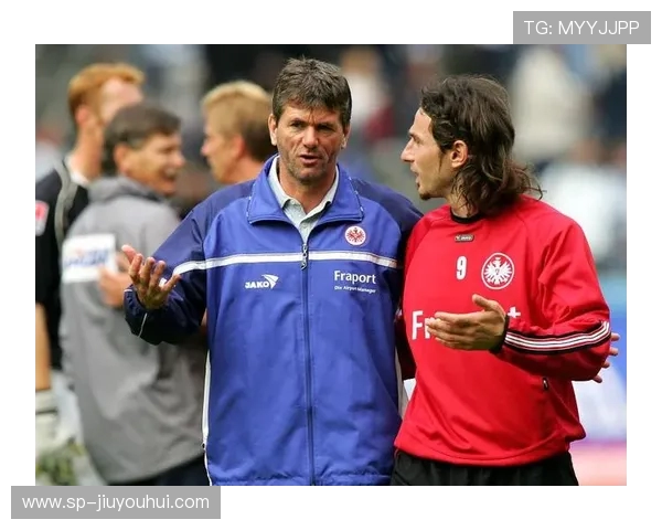 珍藏版足球明星球衣：珍贵回忆与运动传奇的完美融合