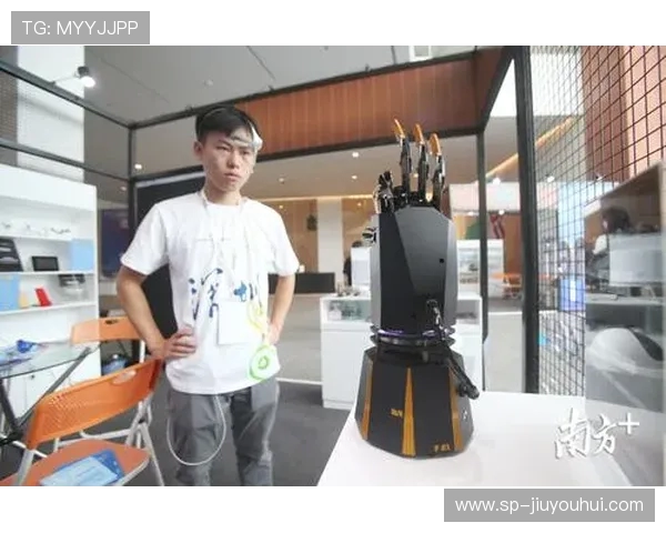 通过脑电波技术实现用思维控制足球运动的创新研究与应用探索